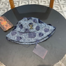 Louis Vuitton Caps